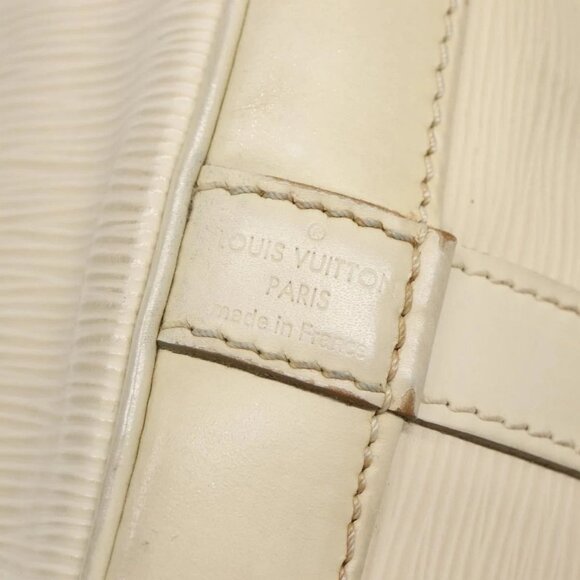 LOUIS VUITTON Epi Petit Noe Shoulder Bag White Yvoire M4084J LV Auth 132439 - Picture 12 of 16